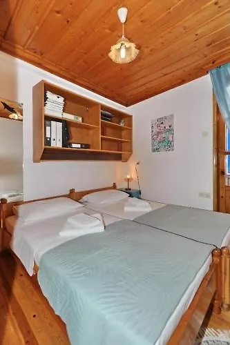 Nyaraló Magdalini's House In Szkópelosz