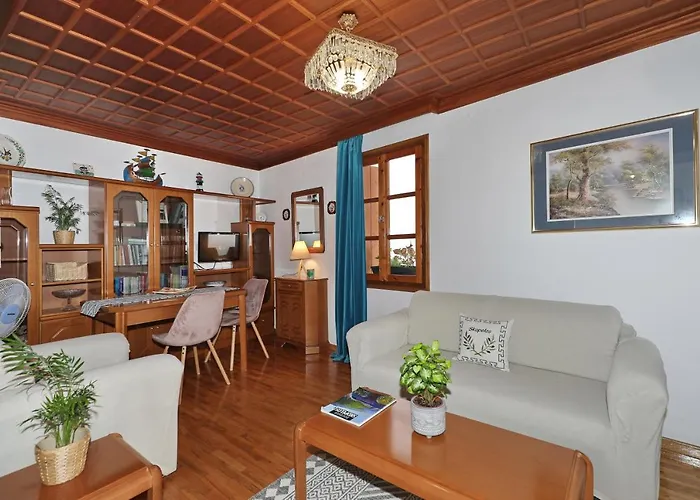 Nyaraló Magdalini's House In