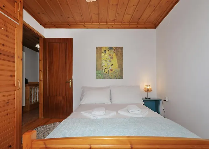 Magdalini's House In Nyaraló *