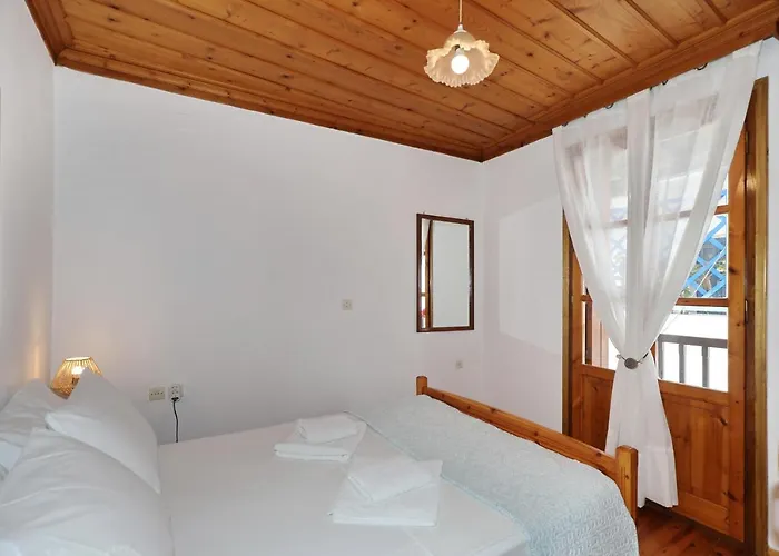 Magdalini's House In Nyaraló Szkópelosz