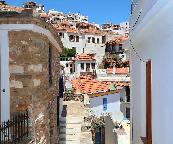 Magdalini's House In *