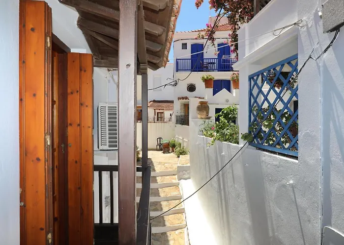 Magdalini's House In Szkópelosz