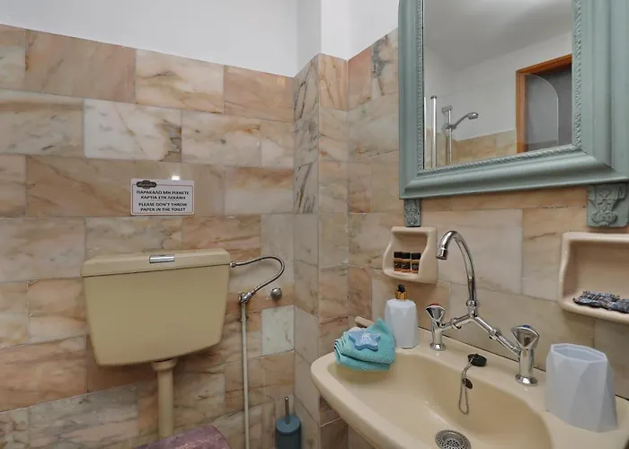 Nyaraló Magdalini's House In